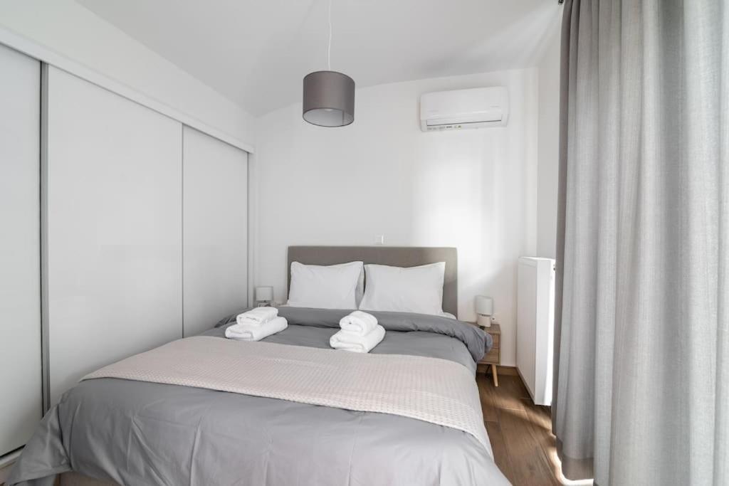 Apartment μεζονέτα με θέα στο πάρκο σταύρος νιάρχος Two *