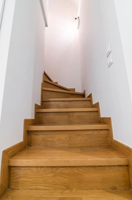 Apartment μεζονέτα με θέα στο πάρκο σταύρος νιάρχος Two Athen